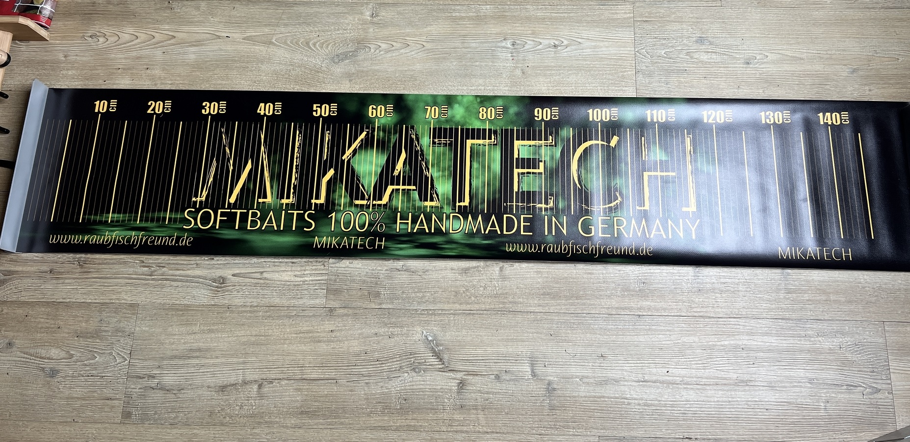MIKATECH XXL Fishing Roll Scale Scale 1,45m MIKATECH XXL Fishing Roll Scale Scale 1,45m