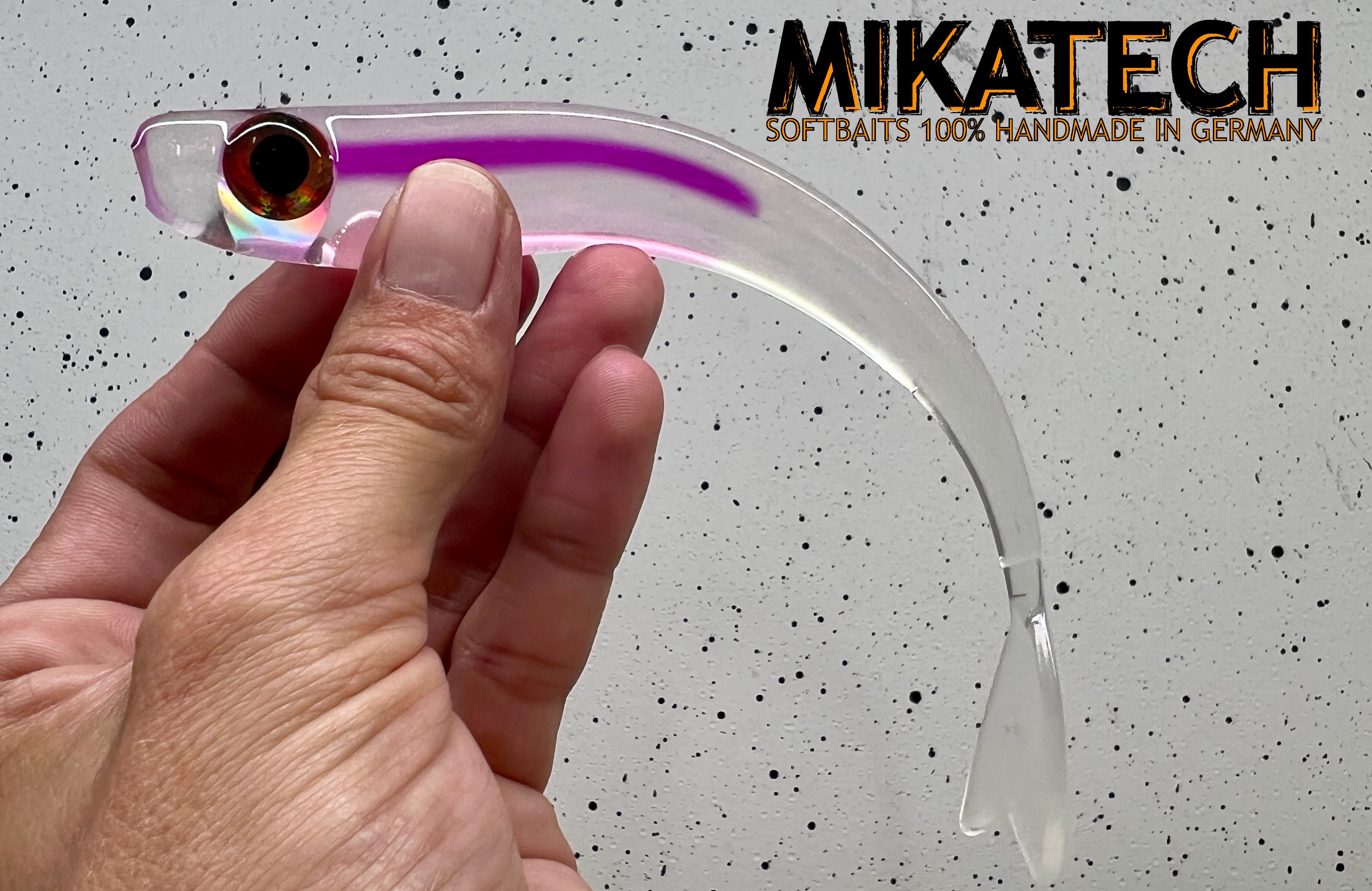 MIKATECH Real V-Shad 18 cm Ghost Purple Haze UV