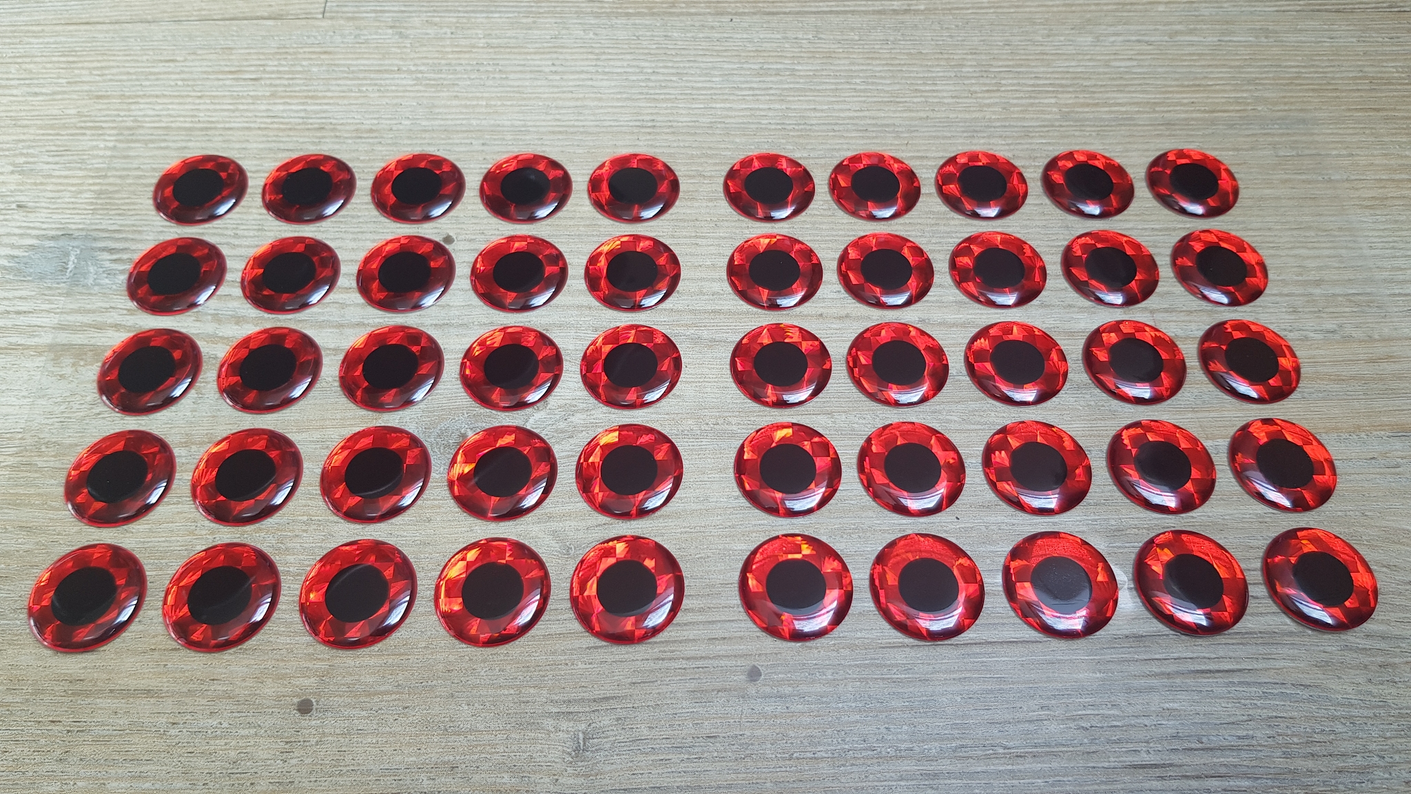 k-20210815_115842 MIKATECH Epoxy 3D Augen 20mm Prism Red Karte 50 Stück
