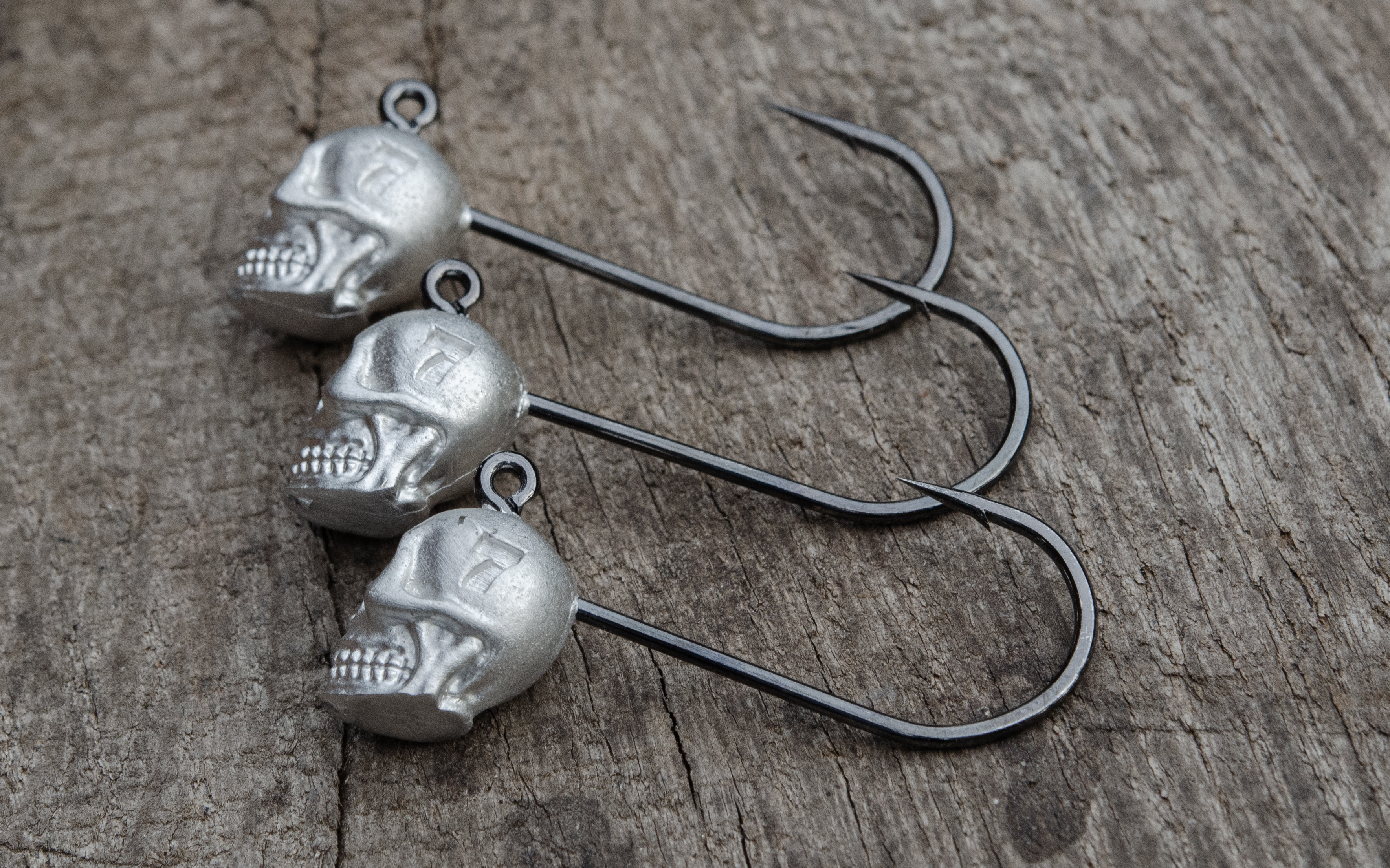 Q-Jig-bleifreier-Jigkopf-7-Gramm Q-Jigs 1/0 7g - Set a 3 Stück Totenkopf Jig VMC Haken