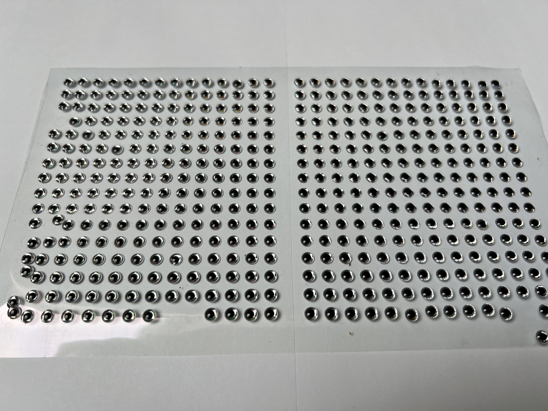 MIKATECH Epoxy 3D Augen 4mm Prism Chrome 448er Karte MIKATECH Epoxy 3D Augen 4mm Prism Chrome 448er Karte