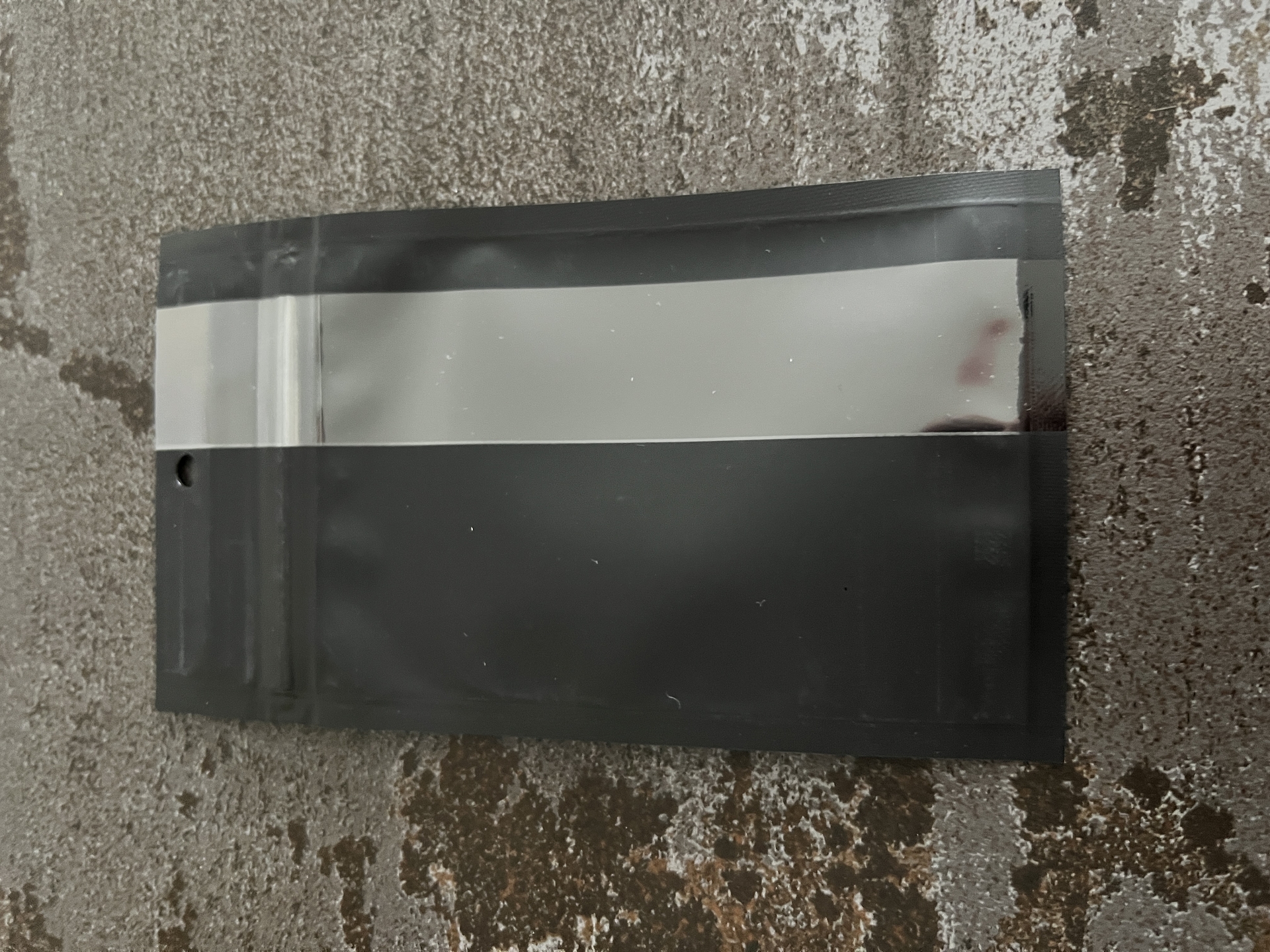 MIKATECH Druckverschlussbeutel Schwarz Matt 7,5x11,5cm 100 Stück mit Sichtfenster MIKATECH Druckverschlussbeutel Schwarz Matt 7,5x11,5cm 100 Stück mit Sichtfenster
